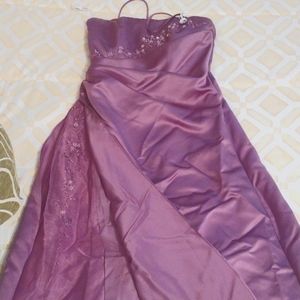 Size 6 Bridesmaid dress.
